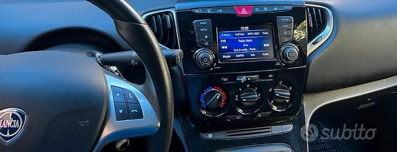 Usata Lancia Ypsilon 69 CV (50 kW) 2020 Utilitaria
