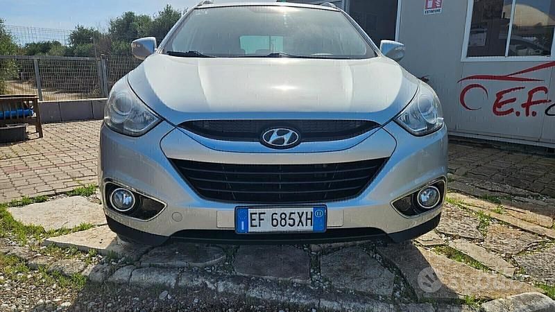 Usata Hyundai ix35 Comfort 116 CV (85 kW) 2011 Argento SUV