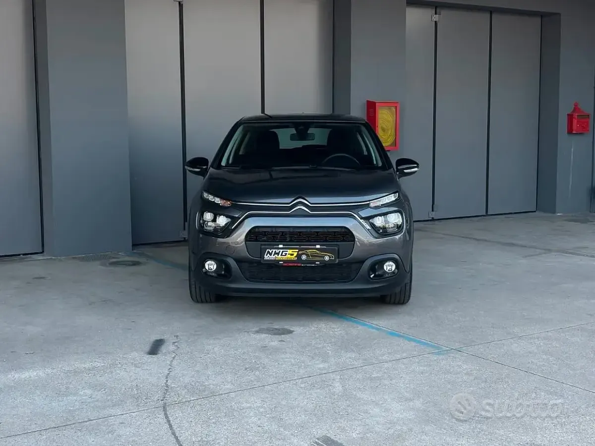Usata Citroën C3 Feel 83 CV (61 kW) 2022 Grigio Utilitaria