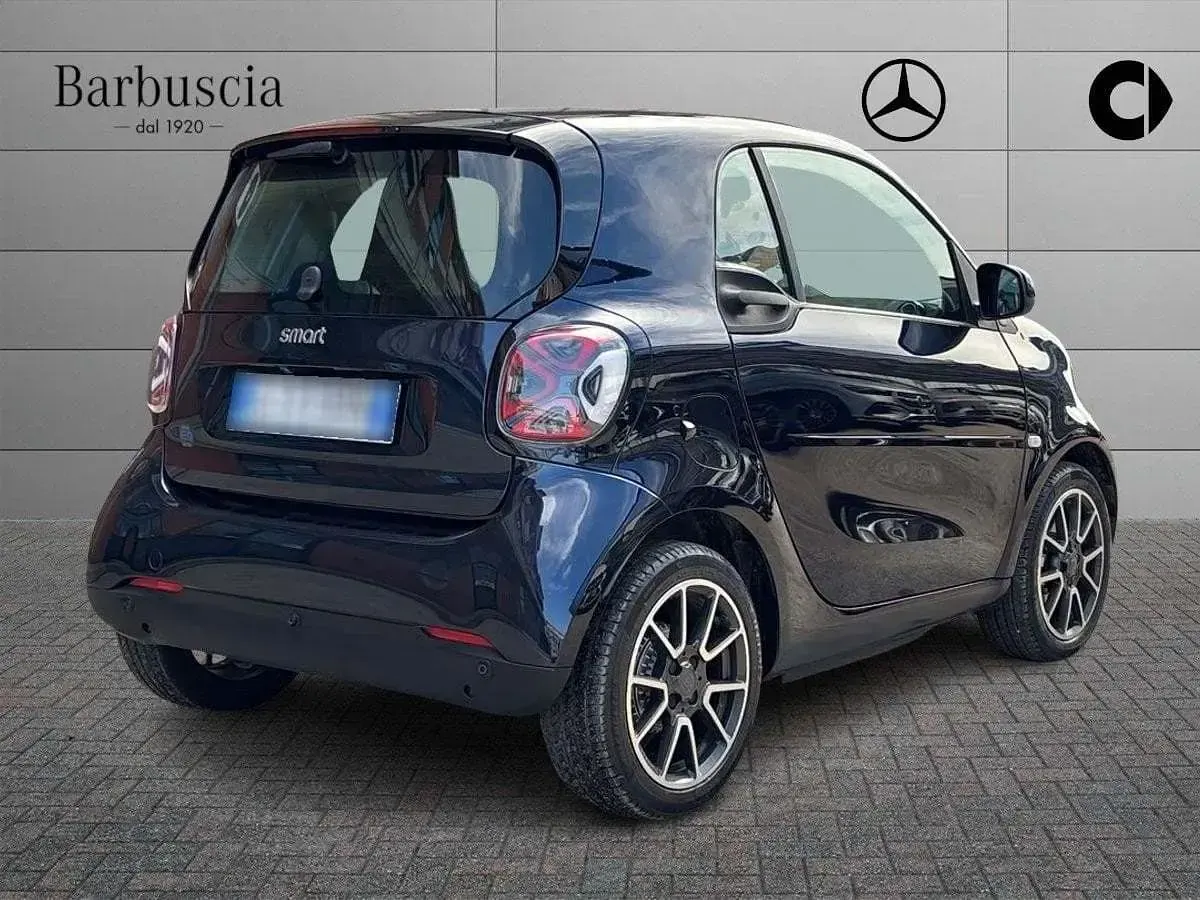 Usata Smart ForTwo Electric Drive Prime 41 kW (56 CV) 2022 Blu Coupé