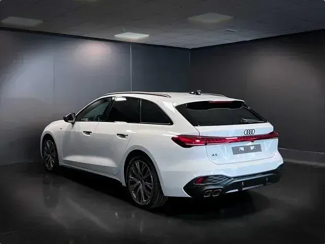 Nuova Audi A5 S-Line 204 CV (150 kW) 2025 Bianco Coupé