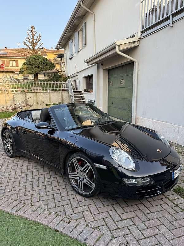 Usata Porsche 911 Carrera Cabriolet 325 CV (239 kW) 2007 Nero Cabrio