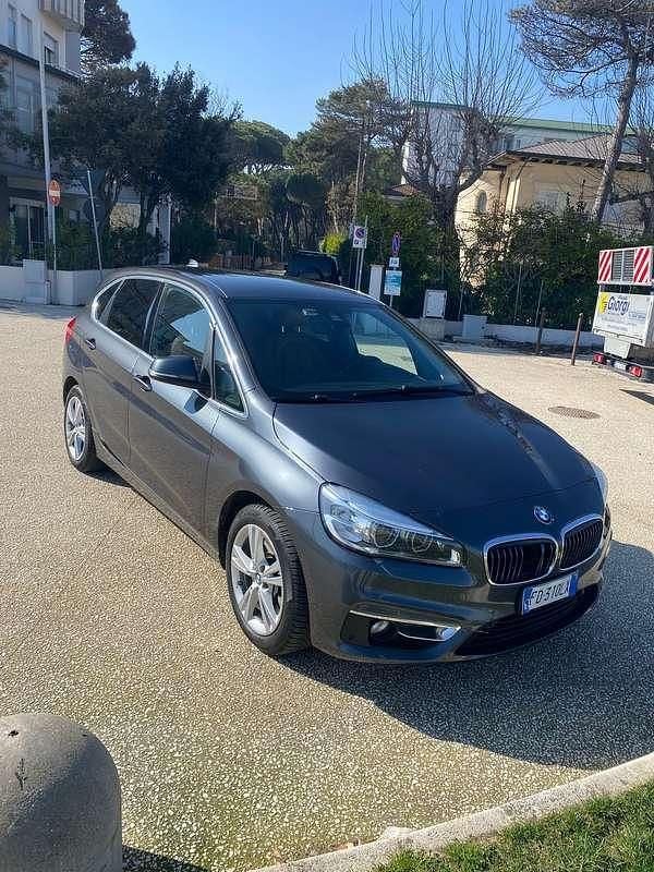 Usata BMW 225 Active Tourer Advantage 136 CV (100 kW) 2016 Grigio Monovolume