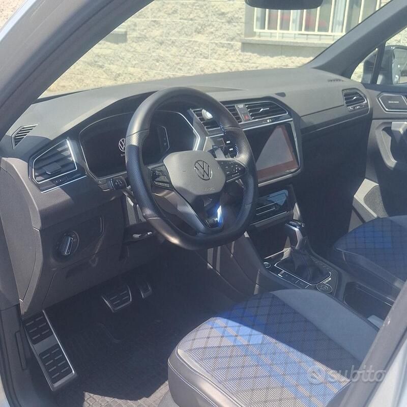 Usata VW Tiguan R 320 CV (235 kW) 2022 Grigio SUV