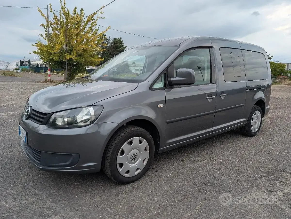 Usata VW Caddy 102 CV (75 kW) 2015 Monovolume