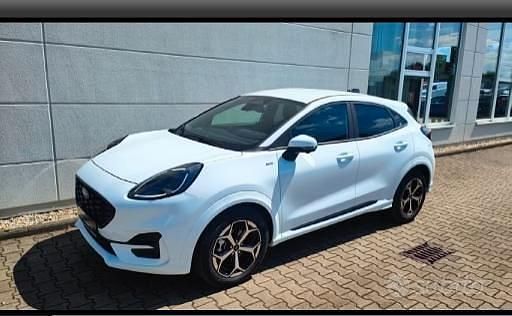Usata Ford Puma ST-Line 125 CV (91 kW) 2024 Rosso SUV