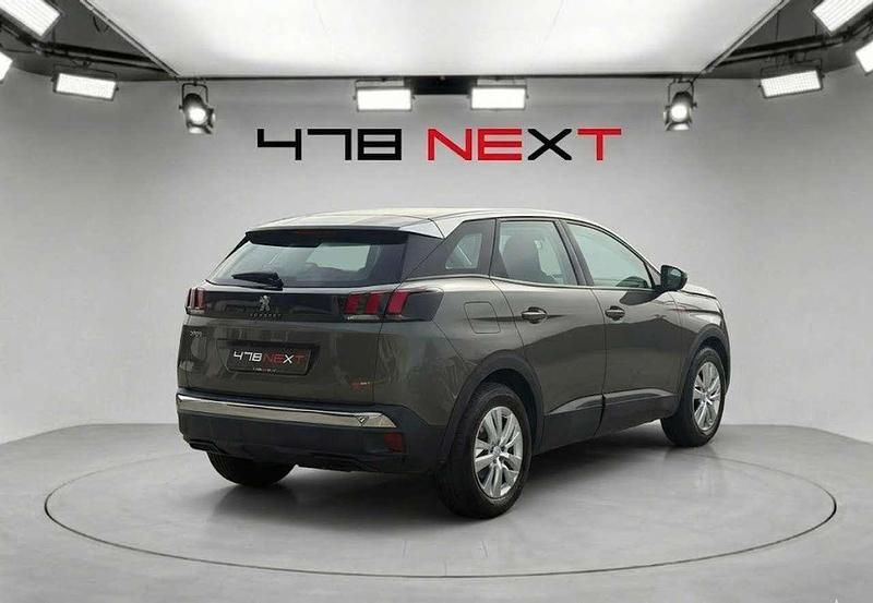 Usata Peugeot 3008 Active 131 CV (96 kW) 2019 Verde SUV
