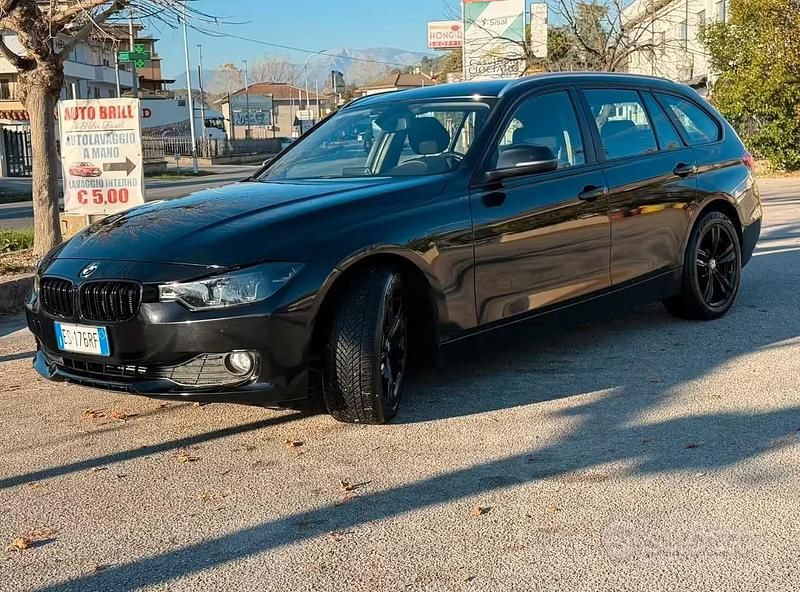 Usata BMW 316 116 CV (85 kW) 2013 Nero Station wagon