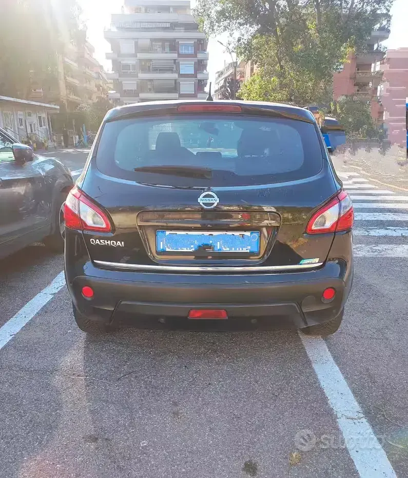 Usata Nissan Qashqai 110 CV (80 kW) 2011 Nero SUV
