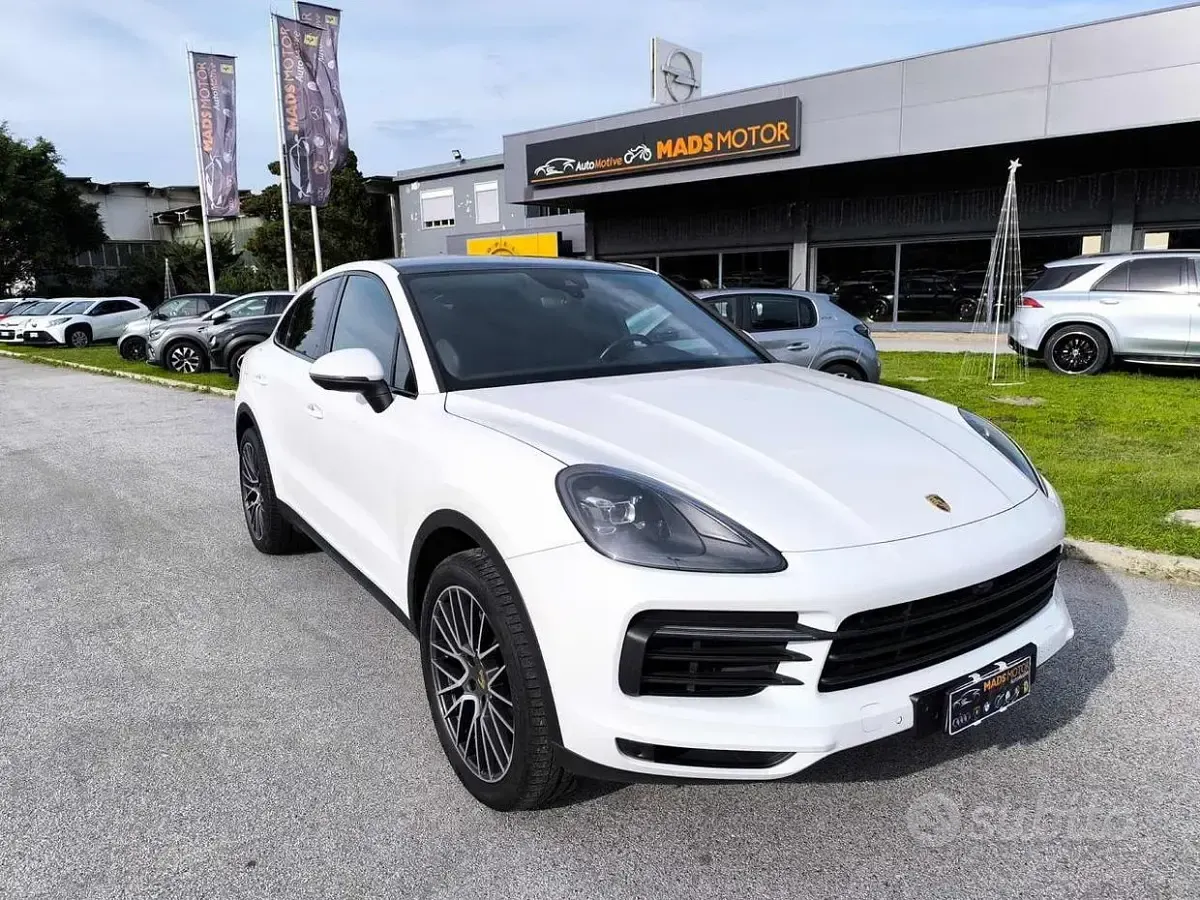 Usata Porsche Cayenne 340 CV (250 kW) 2020 Bianco SUV