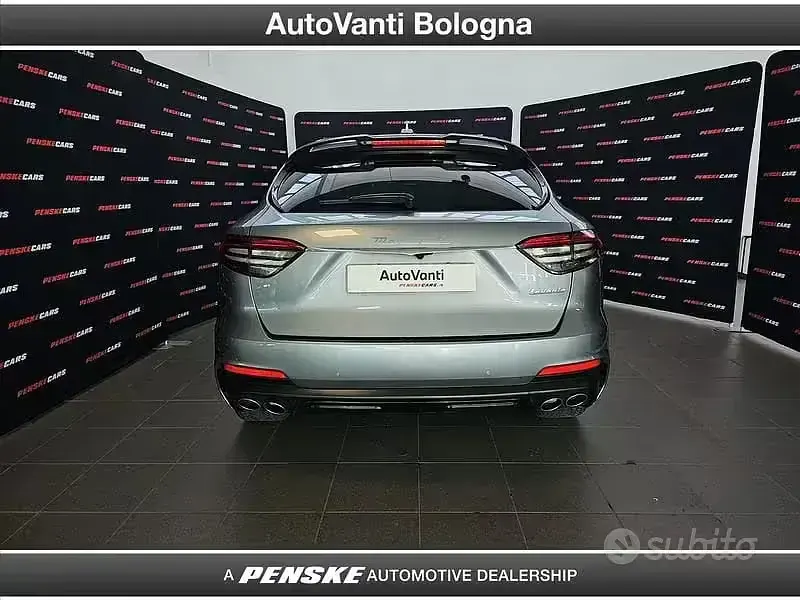 Usata Maserati Levante GT 330 CV (242 kW) 2022 Grigio SUV