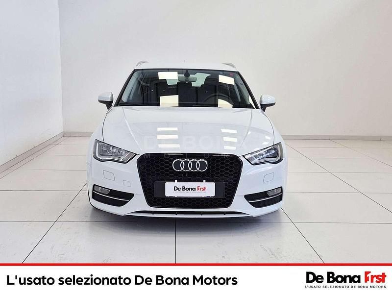 Usata Audi A3 Admired 105 CV (77 kW) 2015 Bianco Berlina