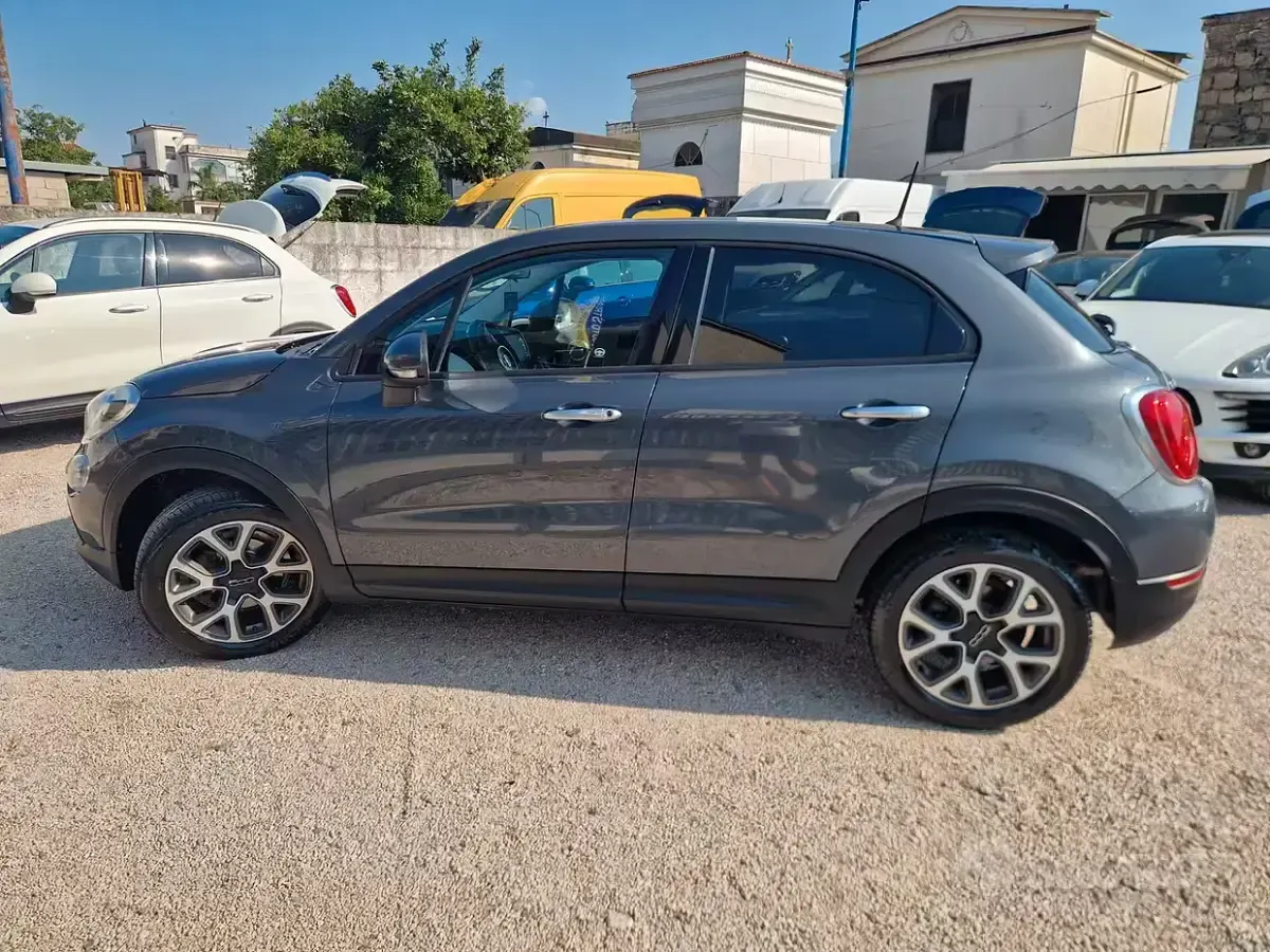 Usata Fiat 500X 140 CV (102 kW) 2015 Grigio SUV