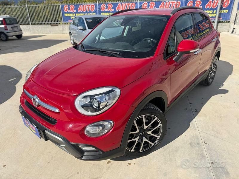Usata Fiat 500X Cross 140 CV (102 kW) 2016 Rosso SUV