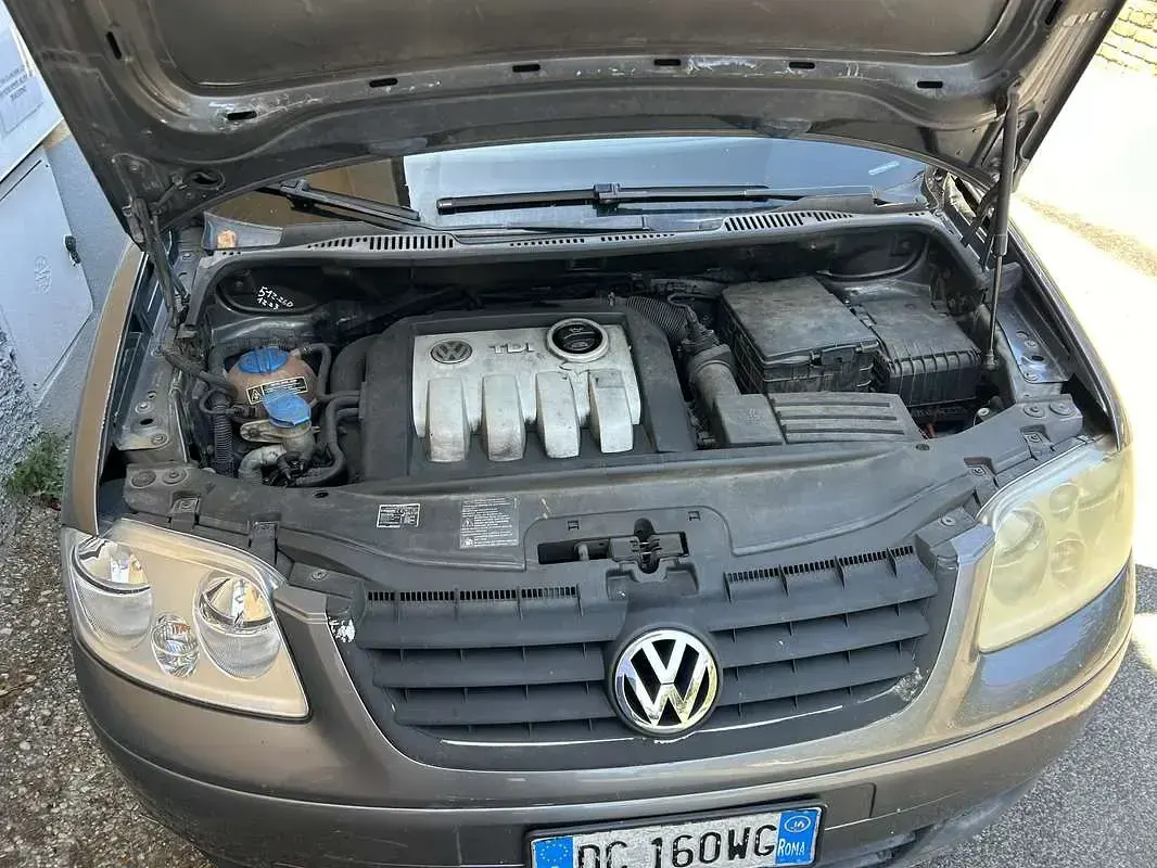 Usata VW Touran Trendline 105 CV (77 kW) 2006 Monovolume