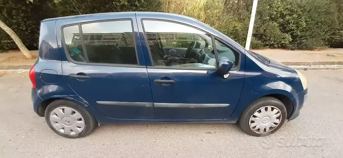 Usata Renault Grand Modus 75 CV (55 kW) 2009 Bluazzurro Monovolume