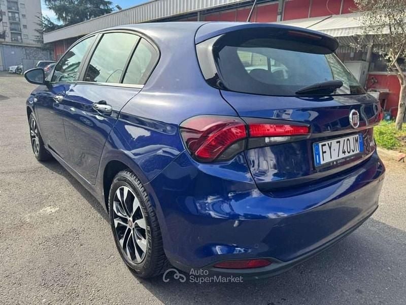 Usata Fiat Tipo Lounge 95 CV (69 kW) 2019 Blu Berlina