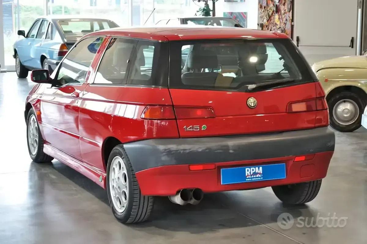 Occasion Alfa Romeo 145 Quadrifoglio 150 ch (110 kW) 1996 Rouge Citadine