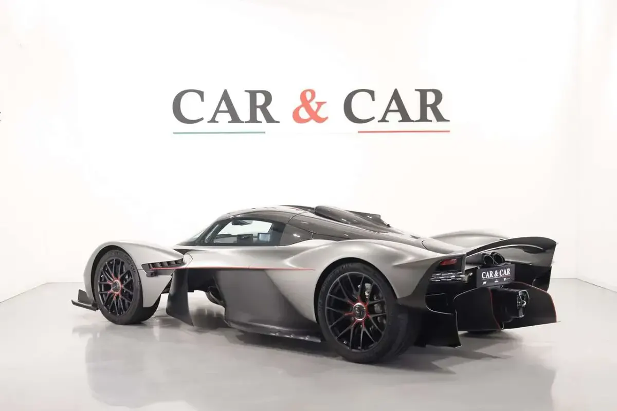 Usata Aston Martin Valkyrie 2023 Grigio Coupé