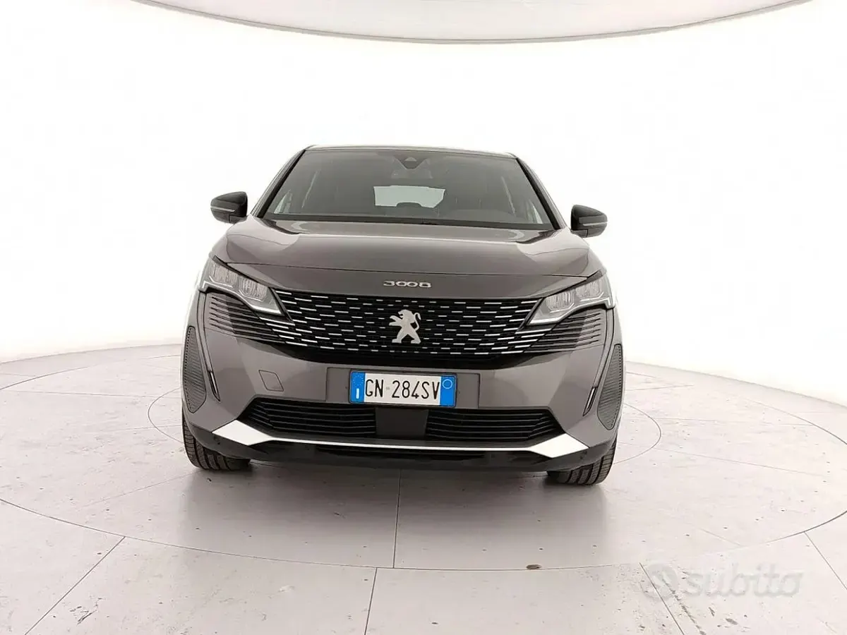 Usata Peugeot 3008 Allure 131 CV (96 kW) 2023 Grigio SUV