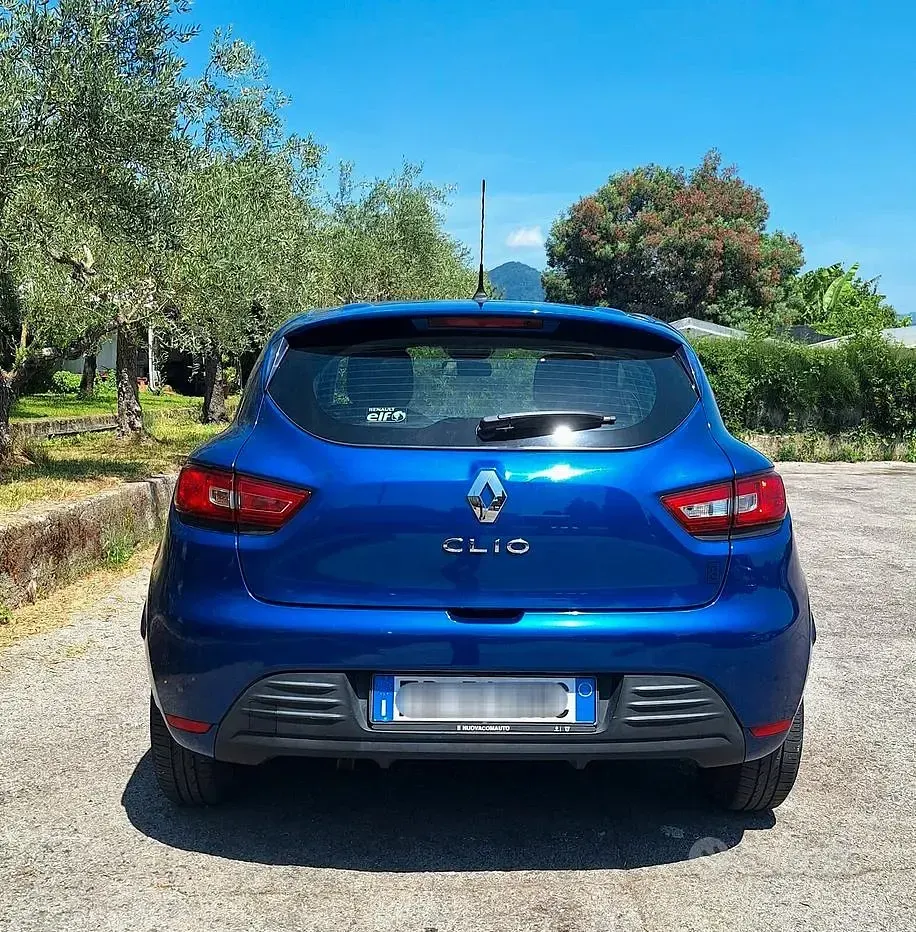 Usata Renault Clio IV 73 CV (53 kW) 2018 Bluazzurro Berlina