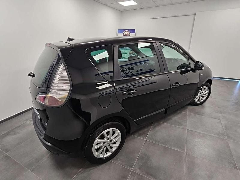 Usata Renault Scénic III Bose Edition 110 CV (80 kW) 2016 Nero Monovolume