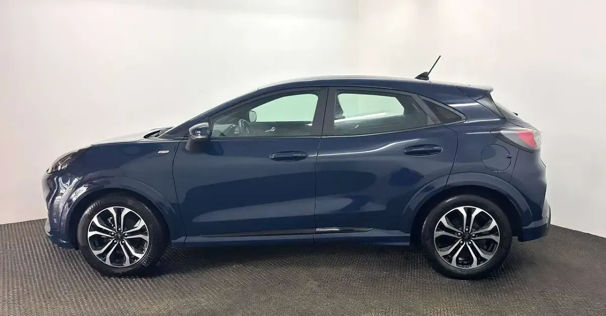 Usata Ford Puma ST-Line 125 CV (91 kW) 2024 Blazer blue SUV