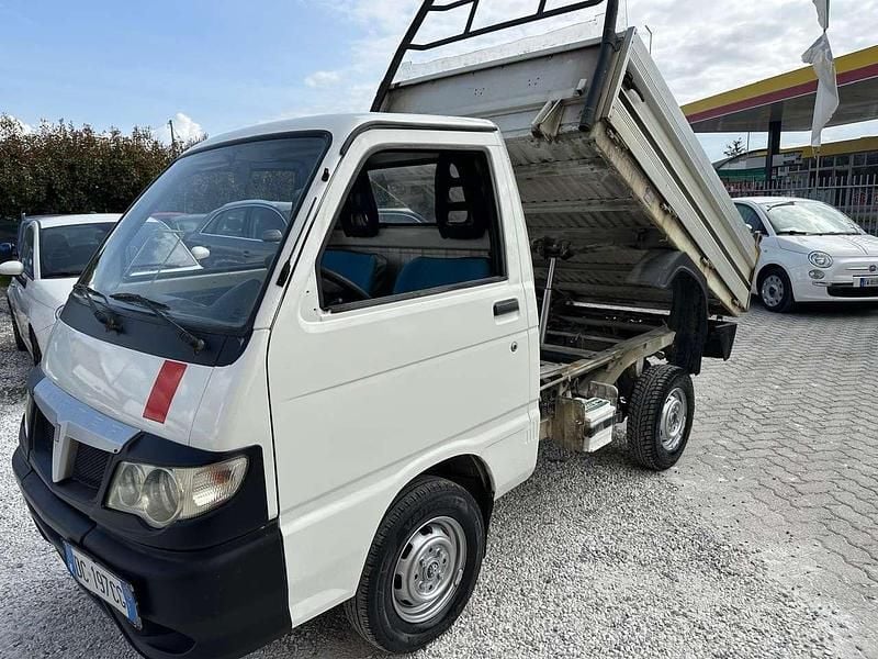 Usata Piaggio Porter 82 CV (60 kW) 2009 Bianco SUV