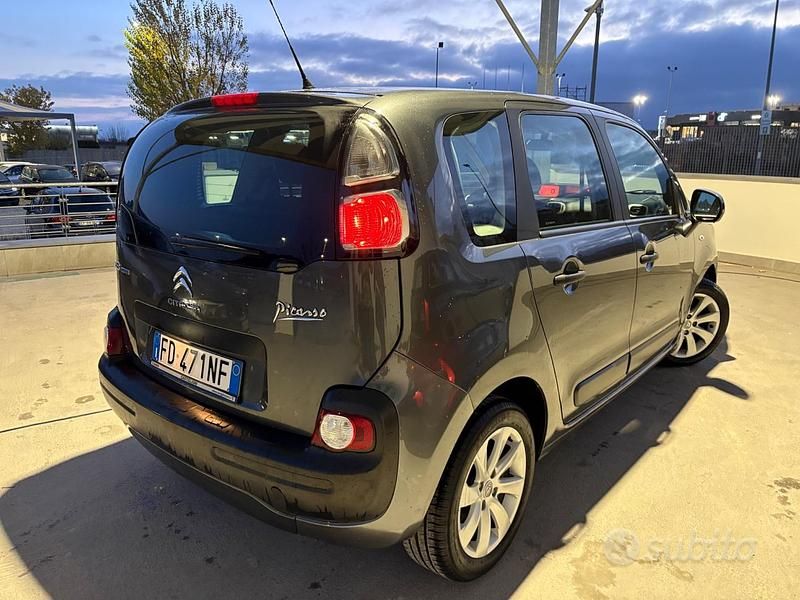 Usata Citroën C3 Picasso Live 99 CV (72 kW) 2016 Grigio Monovolume