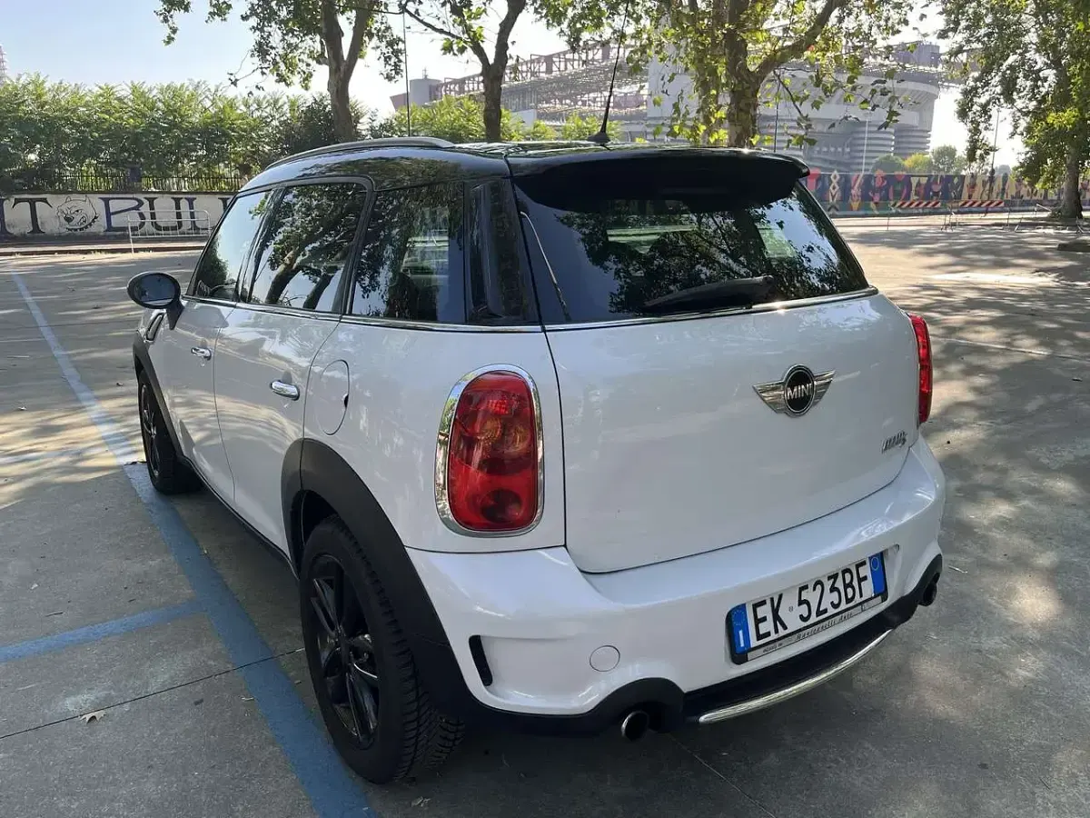 Usata Mini Cooper S Countryman 184 CV (135 kW) 2011 Bianco SUV