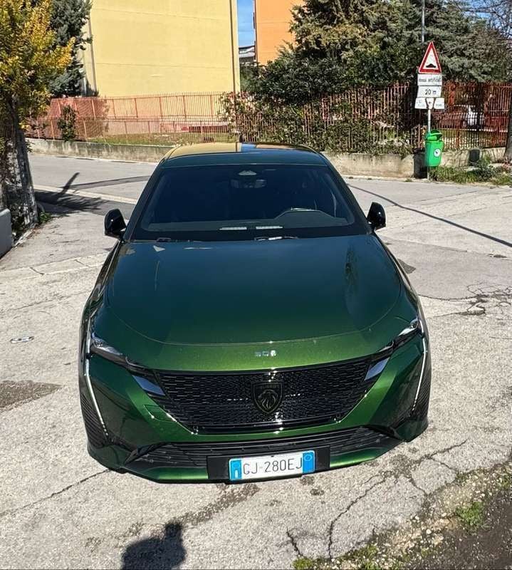 Usata Peugeot 308 GT 131 CV (96 kW) 2022 Berlina