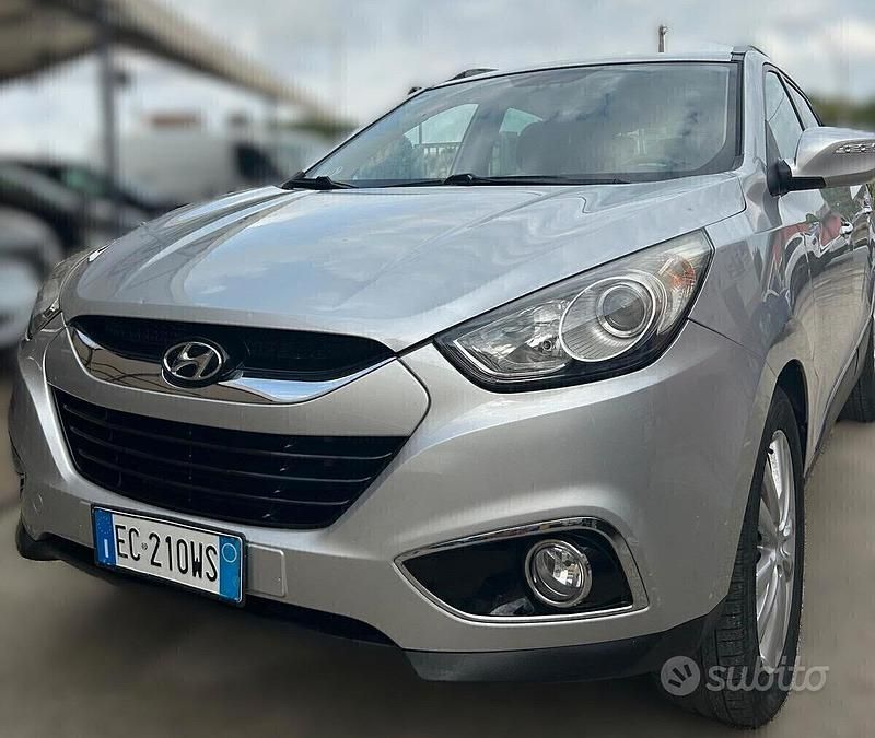 Usata Hyundai ix35 Comfort 183 CV (134 kW) 2010 Grigio SUV