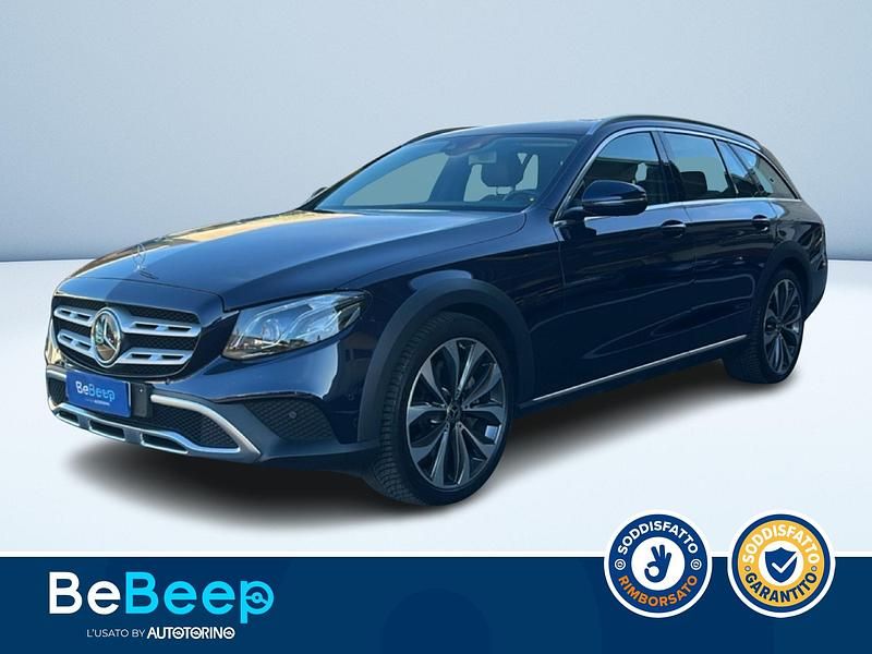 Blu metallizzato Usata 2018 Mercedes E350 Premium Station wagon | 32.700 € (Molto cara) - Immagine 1/3