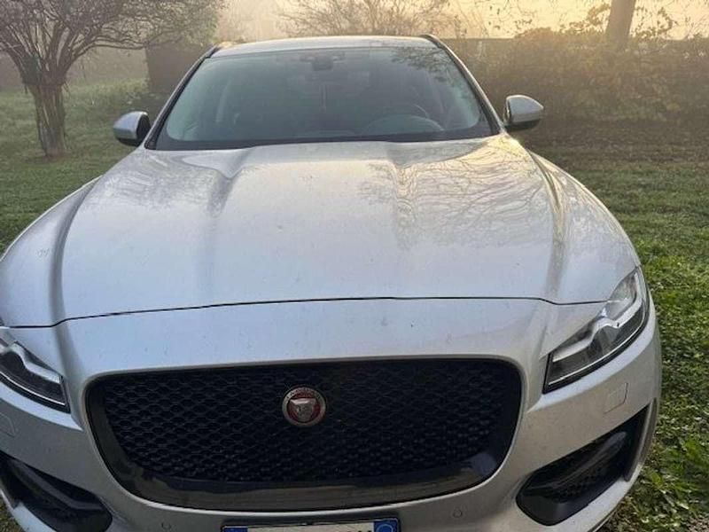 Occasion Jaguar F-Pace R-Sport 179 ch (131 kW) 2020 Argent SUV