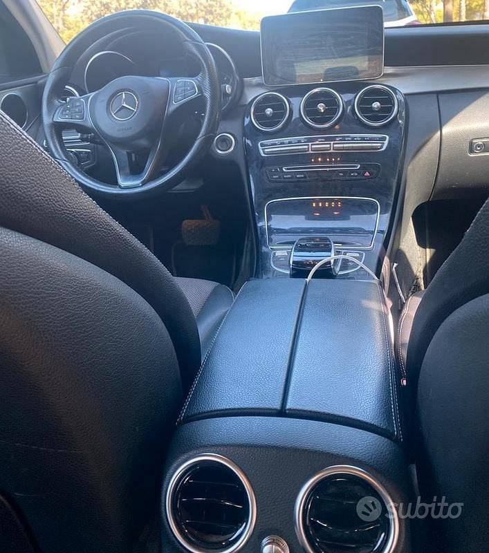 Usata Mercedes C220 177 CV (130 kW) 2014 Grigio Station wagon