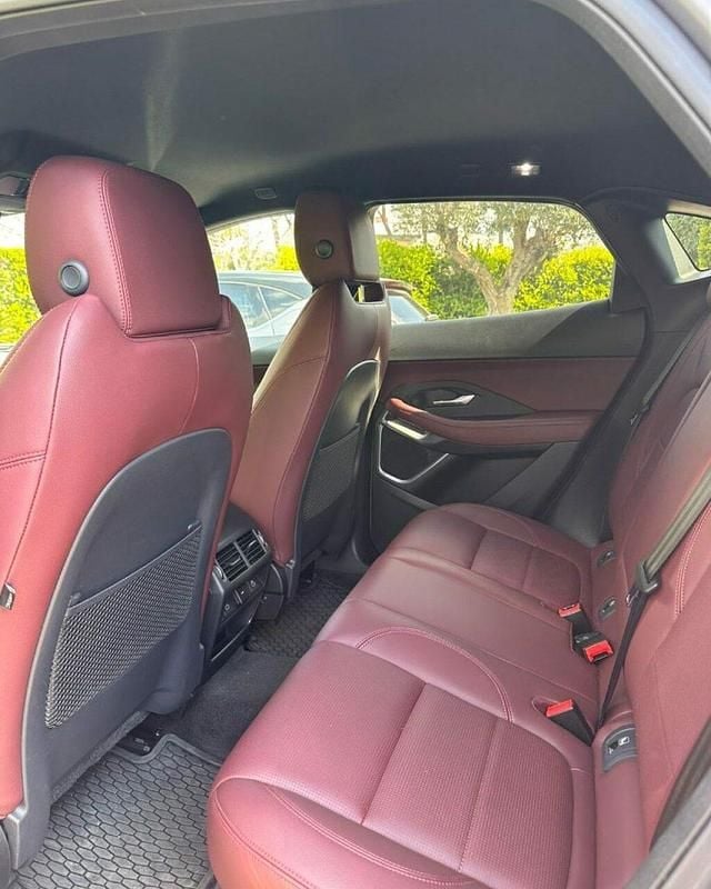 Usata Jaguar E-Pace R-Dynamic 163 CV (119 kW) 2024 Grigio SUV