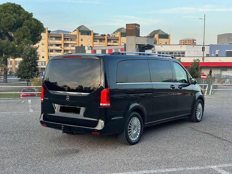 Usata Mercedes V250 192 CV (141 kW) 2019 Nero Monovolume