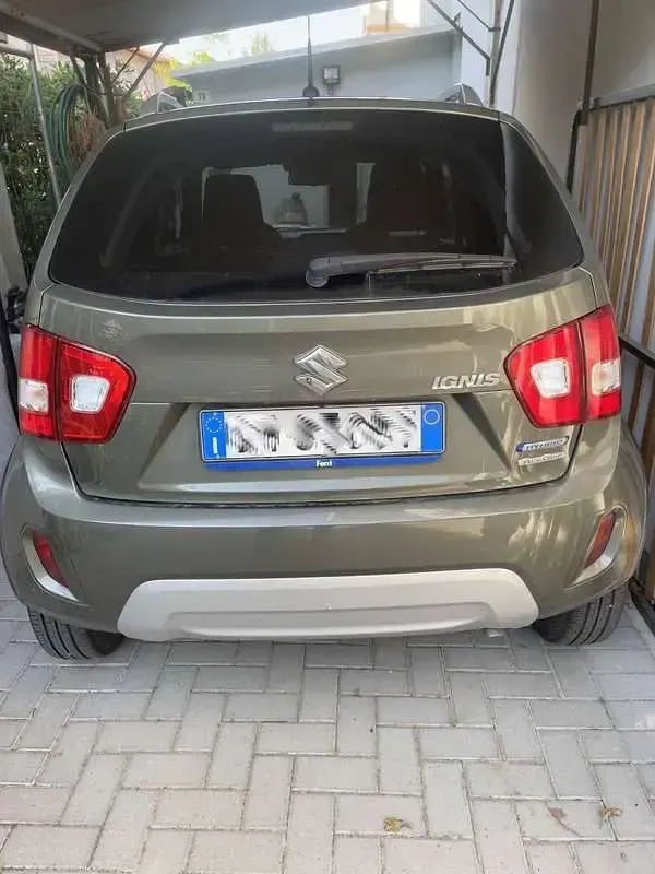 Usata Suzuki Ignis 83 CV (61 kW) 2023 Verde SUV