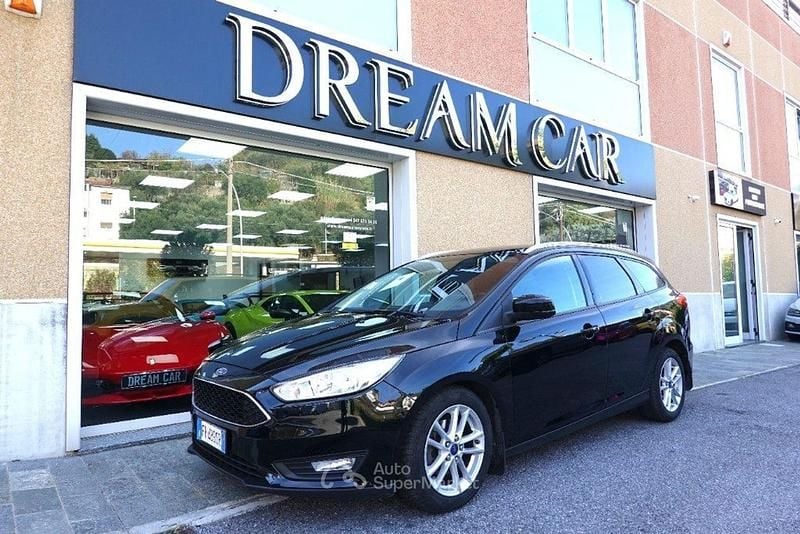 Usata Ford Focus 120 CV (88 kW) 2018 Nero pastello Station wagon