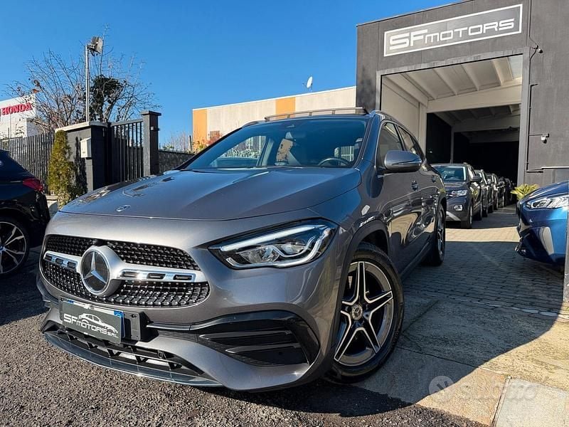 Usata Mercedes GLA250 Premium 224 CV (164 kW) 2021 Grigio SUV