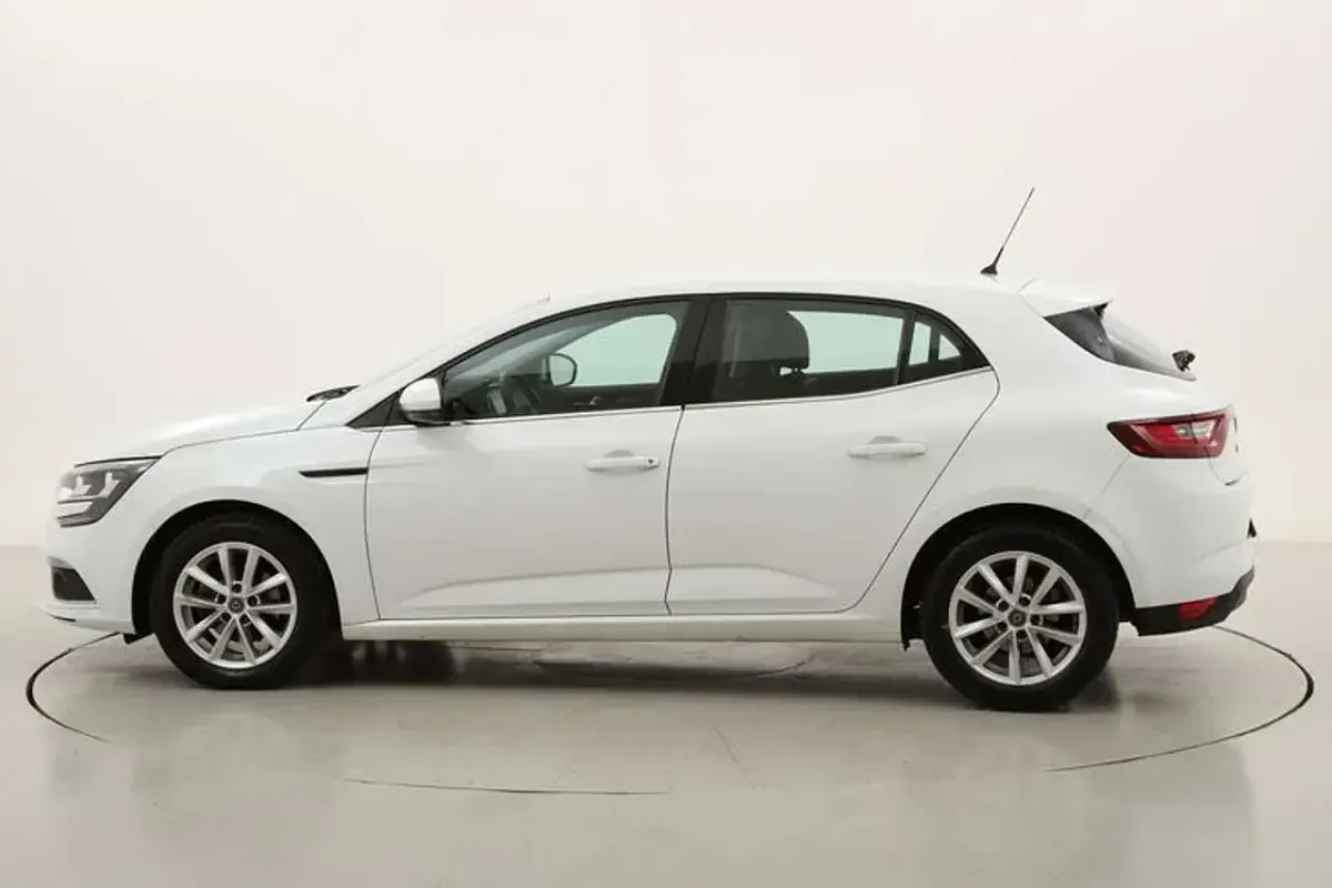 Usata Renault Mégane Business 95 CV (69 kW) 2020 Bianco Berlina