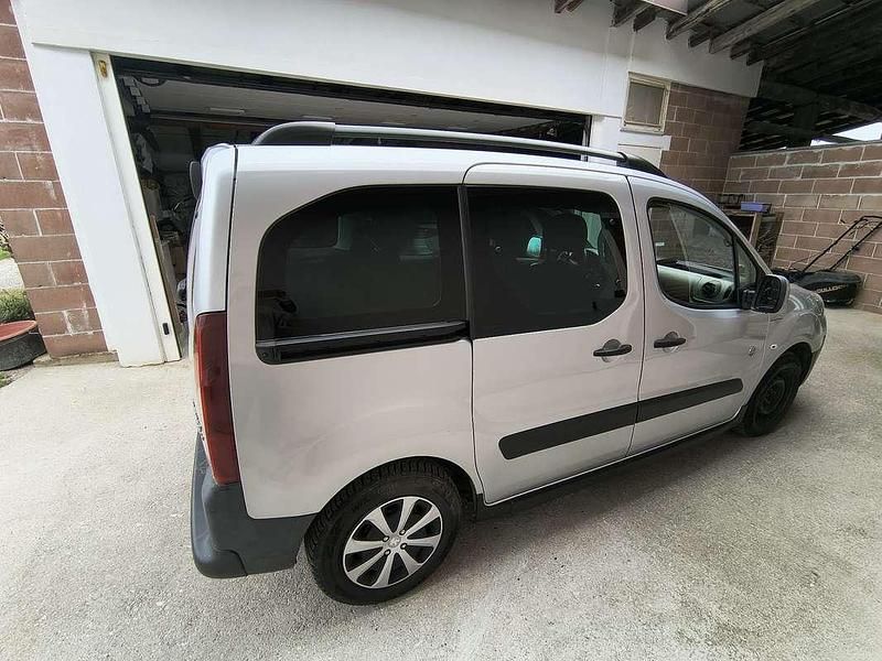 Usata Peugeot TePee Outdoor 92 CV (67 kW) 2014 Station wagon