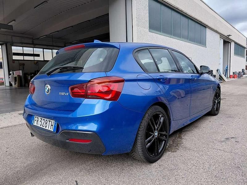Usata BMW 116 M Sport 116 CV (85 kW) 2018 Blu/azzurro Utilitaria