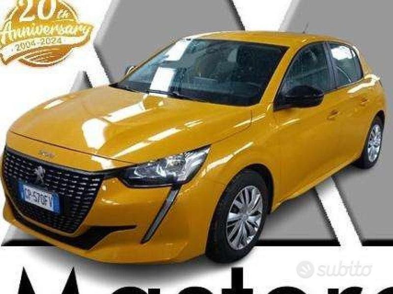 Usata Peugeot 208 Active 75 CV (55 kW) 2023 Giallo faro (metallizzato) Utilitaria