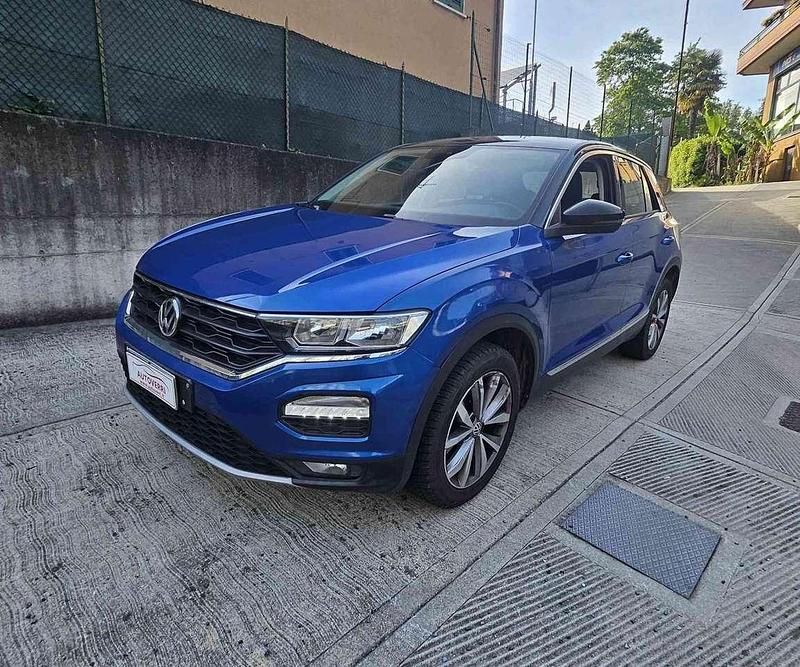 Usata VW T-Roc Style 116 CV (85 kW) 2019 Blu/azzurro(met.) SUV