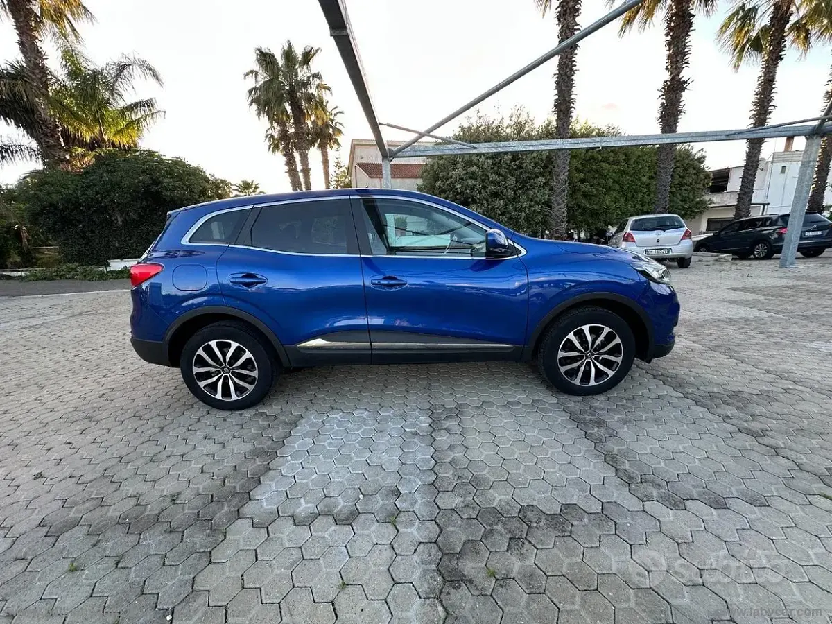Usata Renault Kadjar Techno 116 CV (85 kW) 2023 Blu SUV