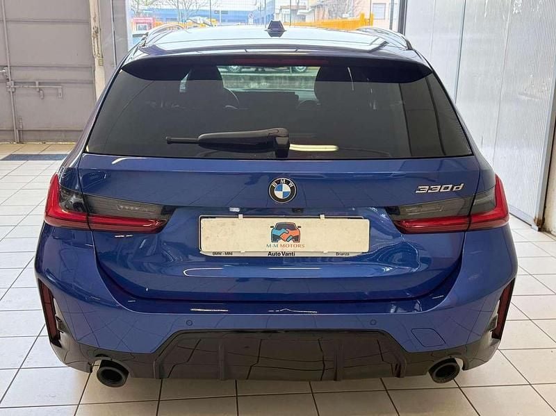Usata BMW 330 M Sport 286 CV (210 kW) 2023 Blu/azzurro Station wagon