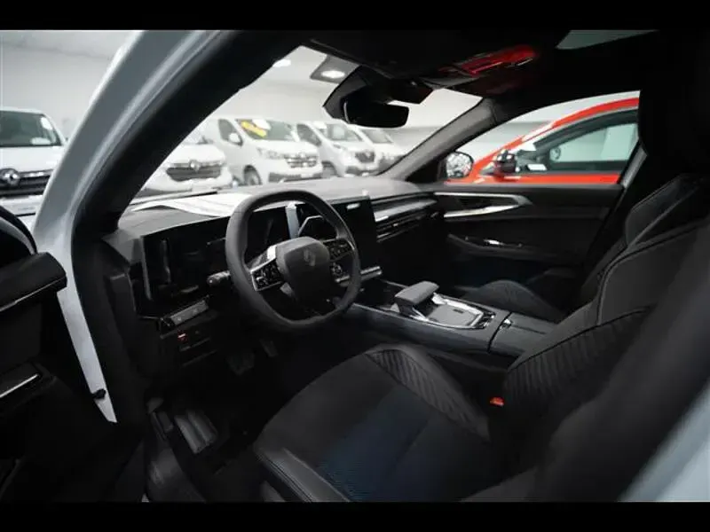 Usata Renault Rafale Esprit Alpine 200 CV (147 kW) 2024 Grigio SUV