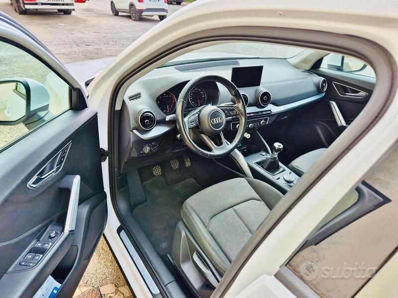 Usata Audi Q2 Design 116 CV (85 kW) 2017 Bianco SUV