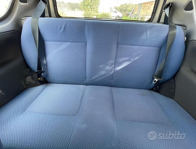 Usata Fiat Seicento 54 CV (39 kW) 2001 Grigio Utilitaria